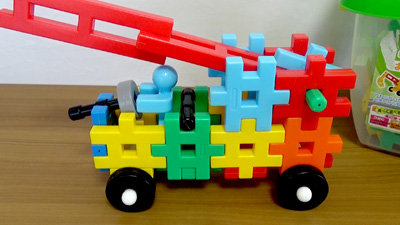 知育玩具 学研ニューブロックで遊ぼう はしご消防車 編 みゆ何でもブログ